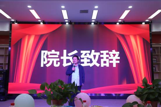 7c4a0db38e637bf8b8e095707a9ef16